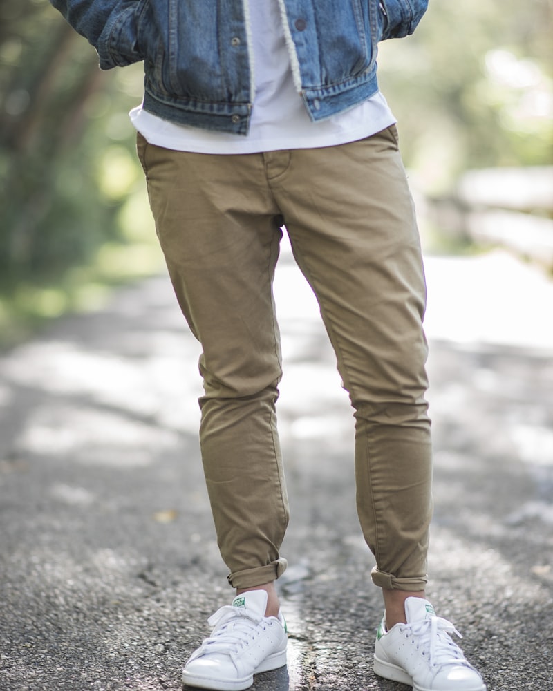 Men's Slim Chino Pants
