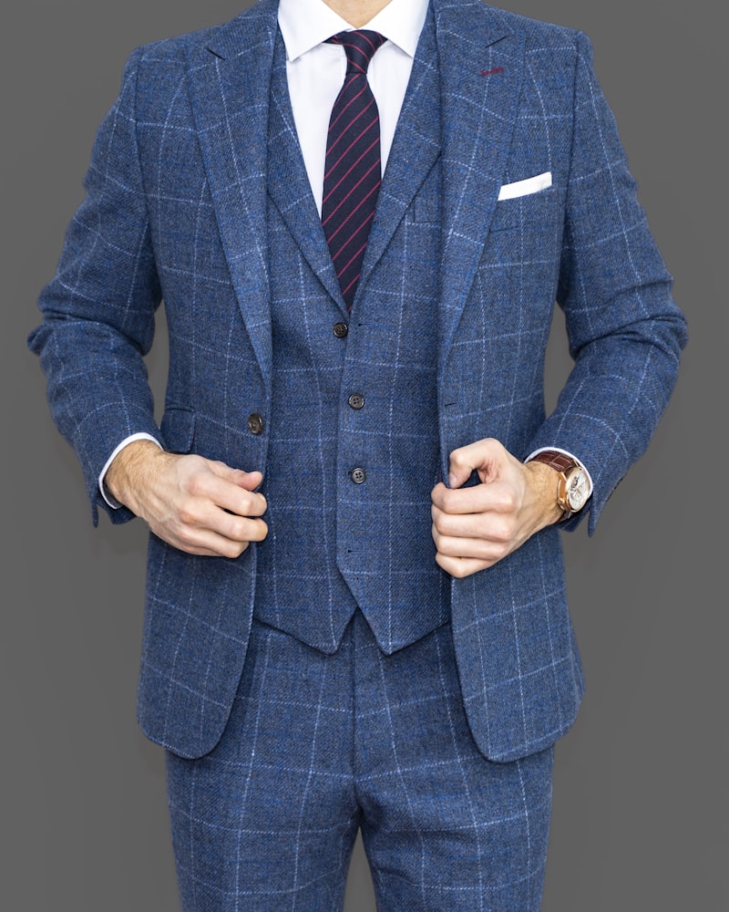 Men's Classic Suit 3