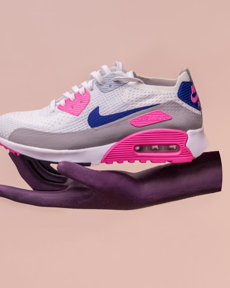 Sale — Retro Sneakers